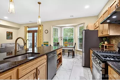 64 Ashford Drive, Plainsboro Township, NJ 08536 - Photo 9