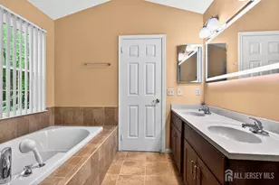 64 Ashford Dr, Plainsboro Township, NJ 08536 - Photo 17