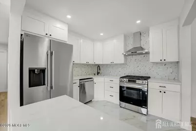 341 Danbury Lane, East Brunswick Township, NJ 08816 - Photo 9