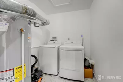 341 Danbury Lane, East Brunswick Township, NJ 08816 - Photo 23