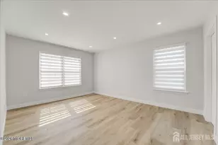 341 Danbury Ln, East Brunswick Township, NJ 08816 - Photo 19