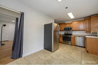 [Address not provided], Union Township, NJ 07083 - Photo 13