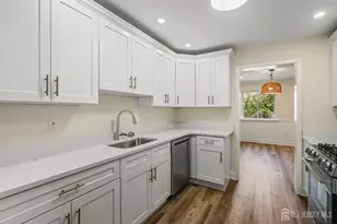 95 Thoreau Dr, Plainsboro Township, NJ 08536 - Photo 13