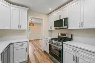 95 Thoreau Dr, Plainsboro Township, NJ 08536 - Photo 15
