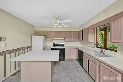 [Address not provided], Franklin Township, NJ 08873 - Photo 33