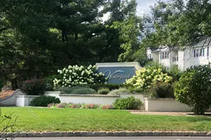 827 Waterford Dr, Edison, NJ 08817 - Photo 13