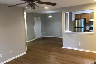 827 Waterford Dr, Edison, NJ 08817 - Photo 11