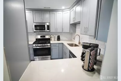 18 Keith Court, South Brunswick Township, NJ 08824 - Photo 11