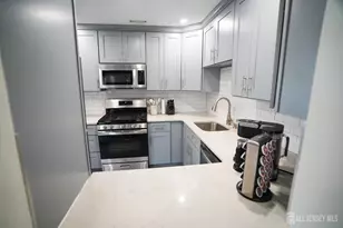 18 Keith Ct, South Brunswick Township, NJ 08824 - Photo 11