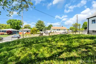 414 S Pine Ave S, Sayreville, NJ 08879 - Photo 33
