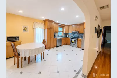 41 Edgewood Avenue, Colonia, NJ 07067 - Photo 3
