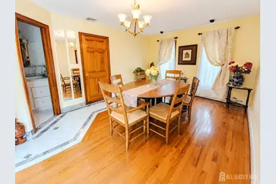 41 Edgewood Avenue, Colonia, NJ 07067 - Photo 5