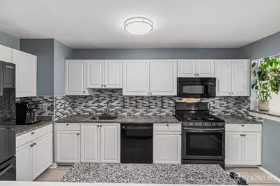 262 Retta Court, Piscataway Township, NJ 08854 - Photo 9