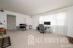 32 Judson St, Edison, NJ 08837 - Photo 5