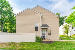 36 Byrnes Ln, Sayreville, NJ 08872 - Photo 19