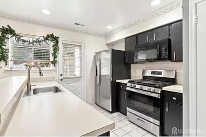 [Address not provided], Sayreville, NJ 08872 - Photo 9