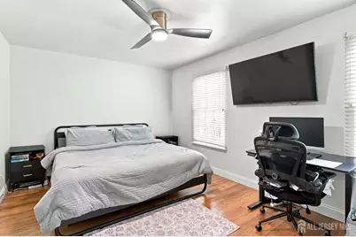 [Address not provided], Sayreville, NJ 08872 - Photo 15