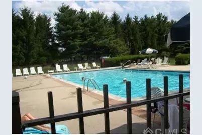 313 Wimbeldon Court, North Brunswick Township, NJ 08902 - Photo 13