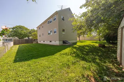 69 S Harrison Avenue S, Iselin, NJ 08830 - Photo 15