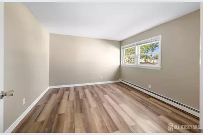 69 S Harrison Avenue S, Iselin, NJ 08830 - Photo 9