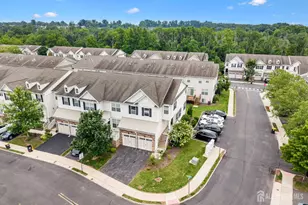 33 Cortland Pl, Montgomery Township, NJ 08858 - Photo 3