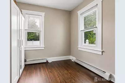 [Address not provided], Woodbridge Township, NJ 07095 - Photo 13
