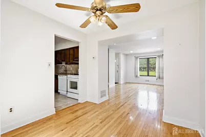 51 Pheasant Run, Edison, NJ 08820 - Photo 7