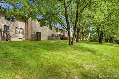 51 Pheasant Run, Edison, NJ 08820 - Photo 23