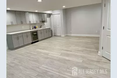 7 Sarah Court, Middlesex, NJ 08852 - Photo 5