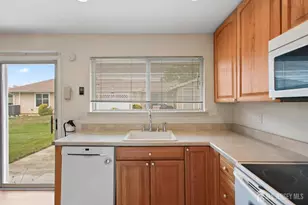 316B Jutland Dr, Monroe Township, NJ 08831 - Photo 15