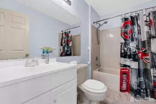 143 Sapphire Ln, Franklin Township, NJ 08823 - Photo 19