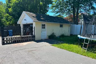 129 Hampton St, Metuchen, NJ 08840 - Photo 31