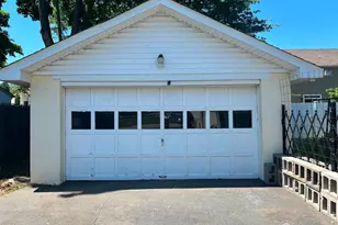 129 Hampton St, Metuchen, NJ 08840 - Photo 9