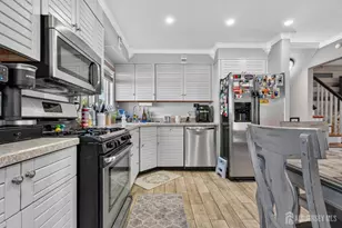 5 Jupiter Ct, Old Bridge Township, NJ 08879 - Photo 11