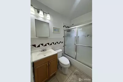 150 S Olden Avenue, Trenton, NJ 08609 - Photo 25