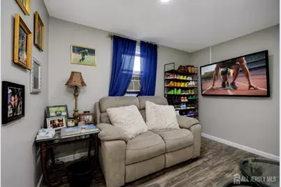 901 Milton Boulevard, Rahway, NJ 07065 - Photo 33