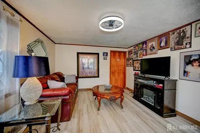 901 Milton Boulevard, Rahway, NJ 07065 - Photo 21
