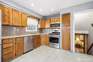 2 Carter Pl, Sayreville, NJ 08859 - Photo 9