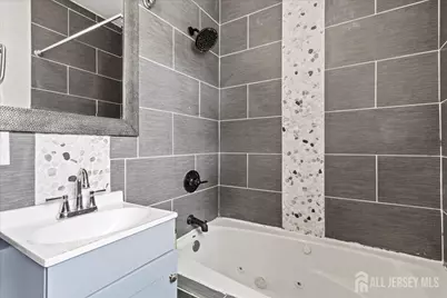 199 Grove Avenue, Woodbridge Township, NJ 07095 - Photo 11
