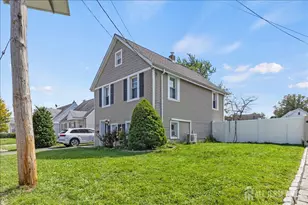 199 Grove Ave, Woodbridge Township, NJ 07095 - Photo 3