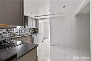 199 Grove Ave, Woodbridge Township, NJ 07095 - Photo 9