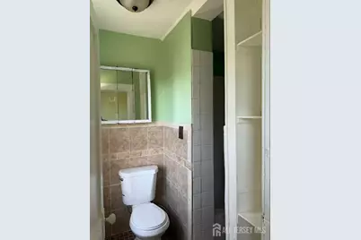 231 Myrtle Avenue, Irvington, NJ 07111 - Photo 21