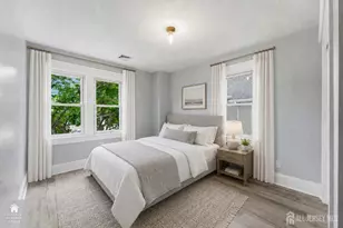[Address not provided], Woodbridge Township, NJ 07095 - Photo 25