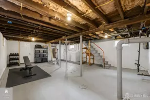 [Address not provided], Woodbridge Township, NJ 07095 - Photo 39