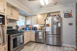21 Rieder Rd, Spotswood, NJ 08884 - Photo 11