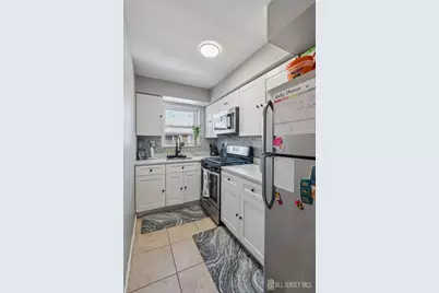 43 Gramercy Gardens #B, Middlesex, NJ 08846 - Photo 11
