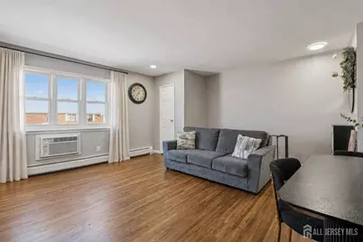 43 Gramercy Gardens #B, Middlesex, NJ 08846 - Photo 5