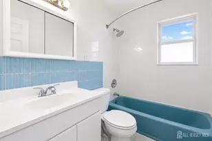 43 Gramercy Gardens, Middlesex, NJ 08846 - Photo 15