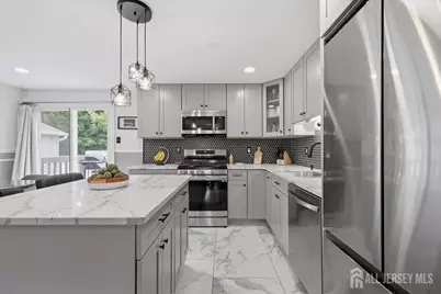 17 Weston Street, Metuchen, NJ 08840 - Photo 11
