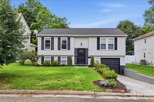 17 Weston St, Metuchen, NJ 08840 - Photo 3